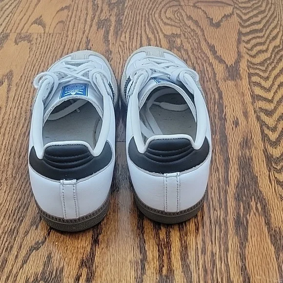 Adidas Sambas Size 5 - Picture 4 of 6